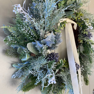 Christmas Frosted Foliage - Medium