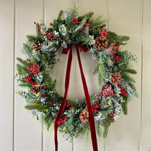 Load image into Gallery viewer, Very Berry Wreath - Large
