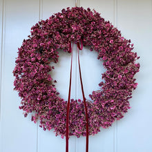 Load image into Gallery viewer, Ruby Gypsophila Wreath - Large
