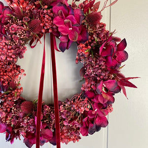 Mini Ruby Gypsophila & Hydrangea Wreath