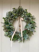 Load image into Gallery viewer, Christmas Bells Wreath - Large
