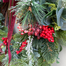 Load image into Gallery viewer, Very Berry Wreath - Medium
