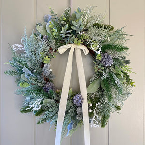 Christmas Frosted Foliage - Medium